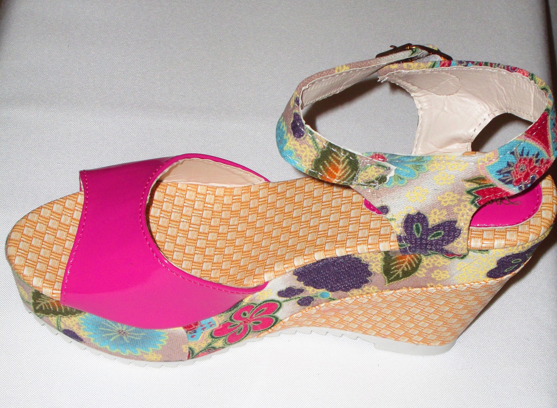 floral design sandals