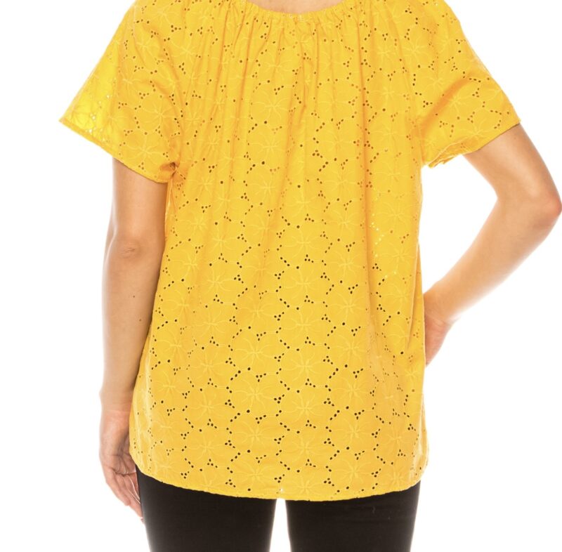 FLORAL EYELET TOP BY GRAND & G.